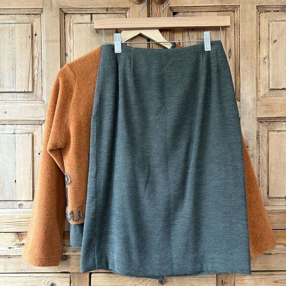 Vintage Canvasbacks 2 Petite 2 Piece Set -‎ Skirt and Fleece Cardigan Sweater - Picture 6 of 10